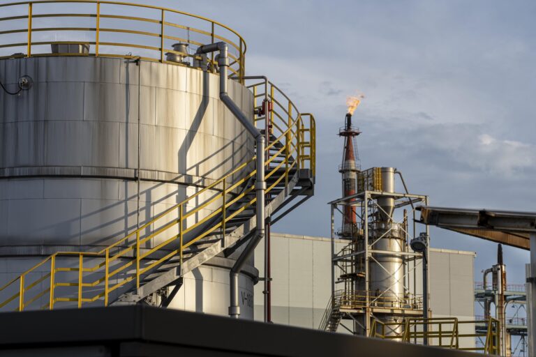 How Crude Price Swings Affect Bunker Fuel Costs in Nigeria