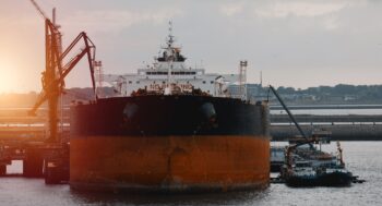 very-large-crude-oil-carrier-loading-bunkering-operations-port-crude-oil-tanker